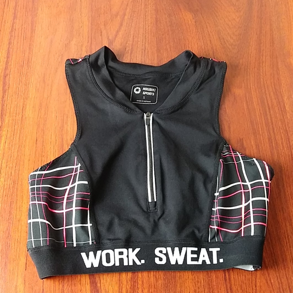 NikiBiki Sports Crop 3/4 Zipper